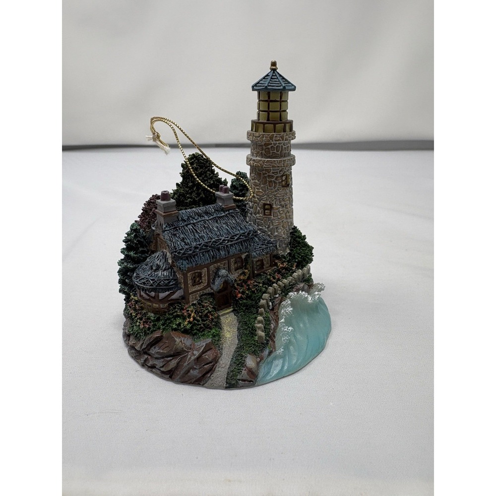 Vintage Thomas Kinkade Illuminated Series Ornament "Julianne's Lighthouse" - Picture 6 of 8